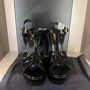 Saint Laurent Tribute black Patent T-strap platform sandals